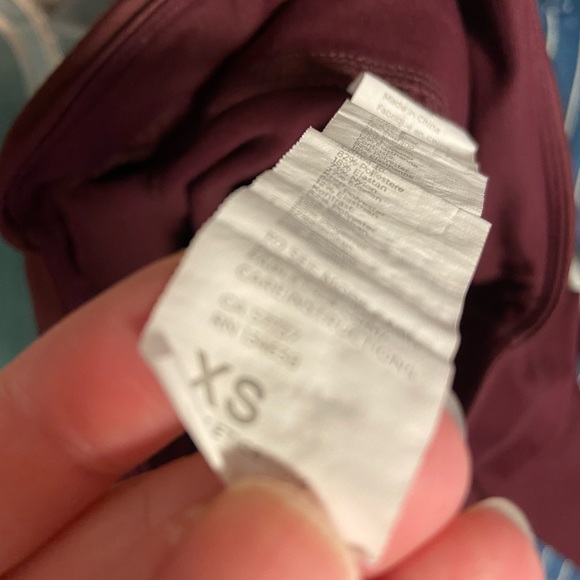 XS Fabletics leggings! Only worn once - Picture 2 of 2